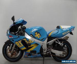 2001 SUZUKI GSX R 600 K1 TRACK BIKE DAMAGED SPARES OR REPAIR *NO RESERVE* (10101