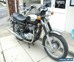 TRIUMPH BONNEVILLE AMERICA SPEC