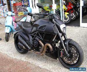 2015 DUCATI DIAVEL DARK 1200 ABS 