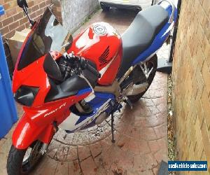 Honda cbr 600 f4i