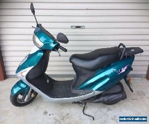 2005 hyosung EZ100 scooter