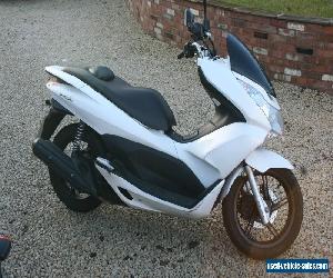 Honda PCX125 2011 61 Reg, White, 5k Miles 1 Owner, Dec 2017 MOT Trade in bargain