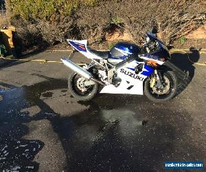 SUZUKI GSXR 750 K4