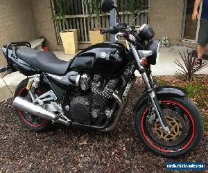 Yamaha XJR 1200 Motorbike 1998