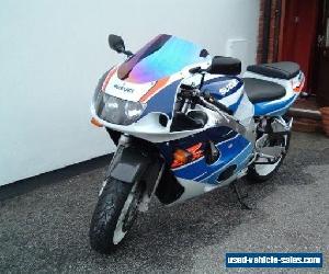 Suzuki GSXR 600 SRAD 2000 X plate