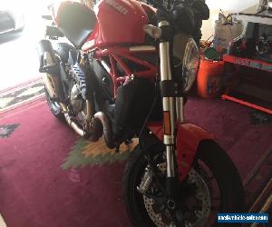 2015 Ducati Monster