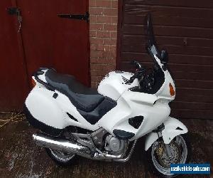 2002 51 Honda NT650V DEAUVILLE, WHITE, 19k MILES, NEW MOT, HPI CLEAR, NT 650