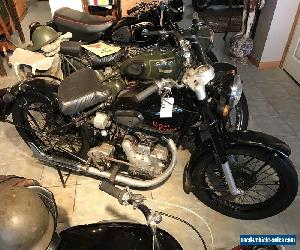 Royal Enfield: Bullet