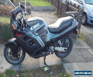 HONDA CBR 750 HURRICANE MOTORBIKE 1988  42,000 GENUINE MILES