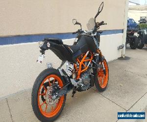 2016 KTM Duke 390