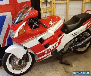 1991 HONDA  CBR 1000F RED/WHITE