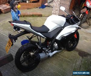 2012 YAMAHA YZF R125 WHITE 12 MONTHS MOT NICE LITTLE SPORTS BIKE  