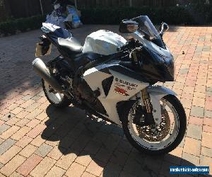 2010 SUZUKI GSXR 1000 L0 SUPERSPORT WHITE