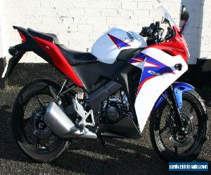 HONDA CBR 125 R 2012 12 REG TRI COLOUR - ONLY 3,100 MILES - LEARNER LEGAL