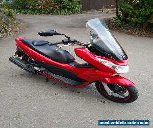 2012 HONDA PCX 125cc Twist & Go Scooter - Great Condition & Low Mileage