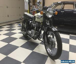 Triumph: Bonneville