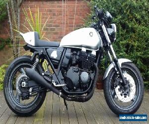 Cafe racer, Yamaha XJR 400 6 speed, full conversion / restoration.