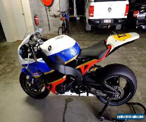 Honda cbr1000rr fireblade track/race bike 2009 