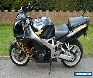 HONDA FIREBLADE 918CC , 1996 MODEL , PROJECT STARTS AND RUNS NICE