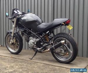 Ducati Monster dark M750