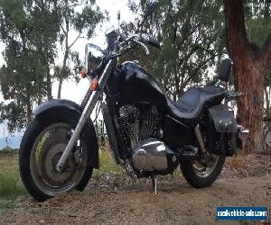 Honda Shadow VT1100 2000 model cruiser chopper custom vtwin