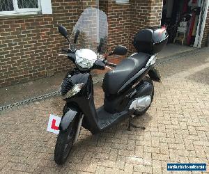 HONDA SH125i PGM-FI scooter, 8 019 miles, BLACK, 2 owners, great condition, 2008