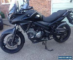 2012 SUZUKI VSTROM - DL 650 - BLACK- VERY LOW MILEAGE