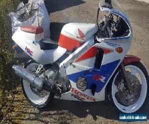 1989 Honda CBR400RR NC23 Tri-arm