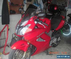 Honda VFR 800 VTEC 2005 *VERY LOW MILES*