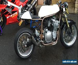 Suzuki HUC 600 Cafe Racer (Norton featherbed type frame)Hard Up Custom