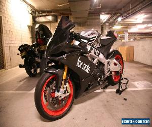 aprilia tuono v4 factory 1100 race track bike 1400km 