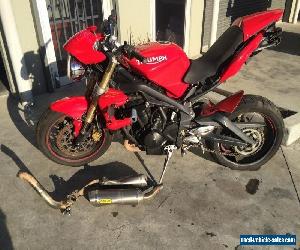 TRIUMPH STREET TRIPLE 675 2010 MODEL PROJECT MAKE AN OFFER