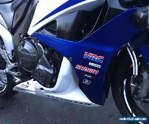 HONDA CBR600RR7 (GOOD LOOKING BIKE, PRICED TO SELL)
