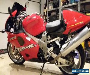 suzuki tl1000r