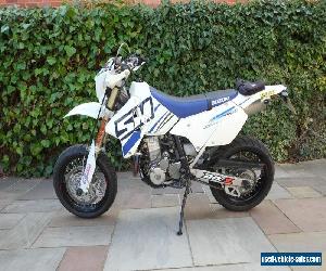 Suzuki DRZ400 SM 2008 White Supermoto Low Milleage