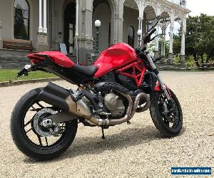 Ducati 821 Monster 