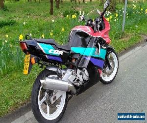 Honda CBR600fm 1991 Bennetton colours rare classic