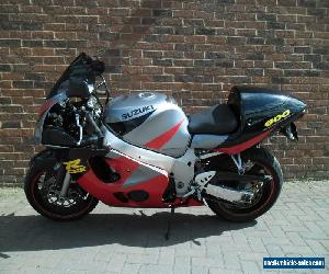 SUZUKI GSXR600 SRAD V 12 MONTHS MOT 27884  MILES GSXR 600 1997 97 