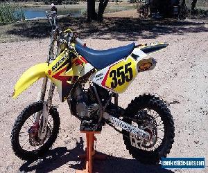 Suzuki RM85 Motorbike