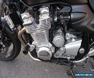 YAMAHA XJR1300