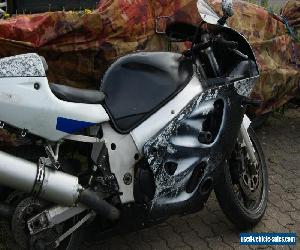 2000 GSXR 600 SRAD