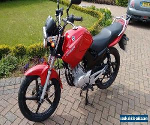 YAMAHA YBR 125. 2011.  NEW MOT.  RED. NEW TYRES. 9500 MILES. VGC. SUPER RELIABLE