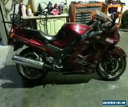 KAWASAKI ZZR 1100 ZZR1100 02/1999 MODEL 33697KMS PROJECT  MAKE AN OFFER for Sale