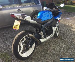 SUZUKI GSXR 600 L1 BLUE 2012