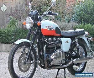 Triumph Bonneville T100 Anniversary