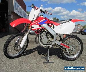 HONDA CR250 - 1998  $3490  NEW ENGINE REBUILD