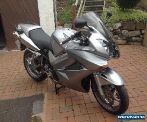 Honda vfr800vtec