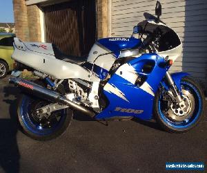 Suzuki gsxr1100