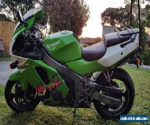 1997 Kawasaki ZX6R Ninja - With a heap of accessories