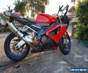 RSV1000R Aprilia Super Sport Tourer